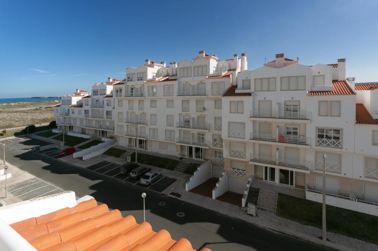 Baleal Beachfront Duplex بينيش المظهر الخارجي الصورة